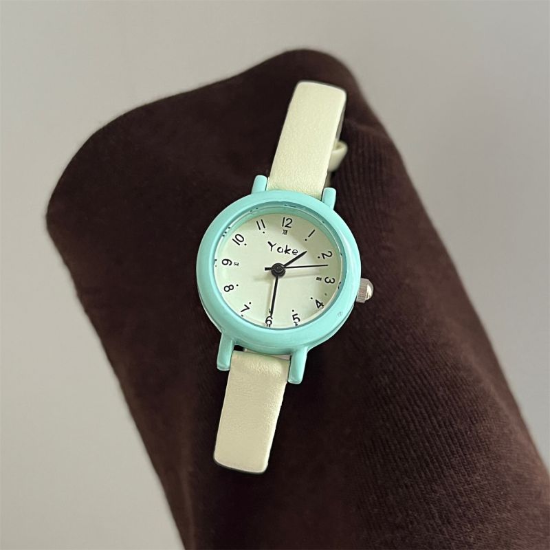 Reloj Menta Redondo de Cuero  R23