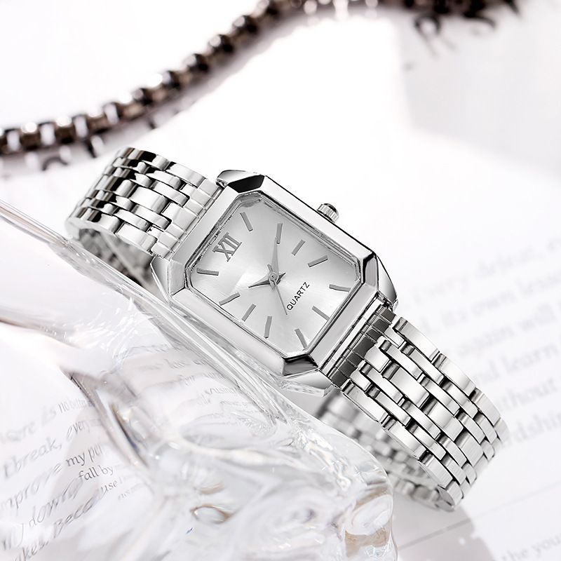Reloj Plateado Old Classic de Mujer  R20
