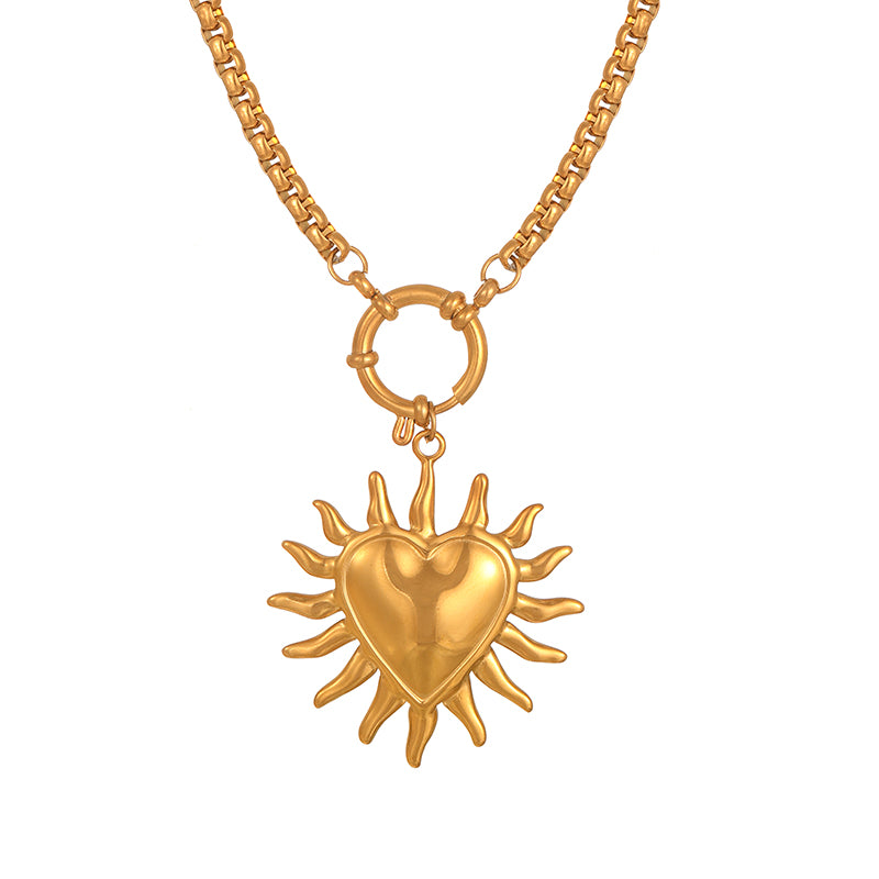Collar Corazón Dorado Largo Acero Inoxidable 1Z3