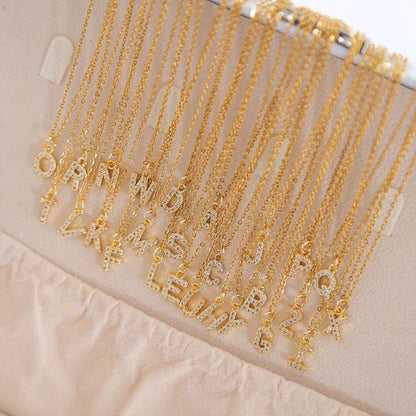 Collar Cadena con Inicial Zirconias