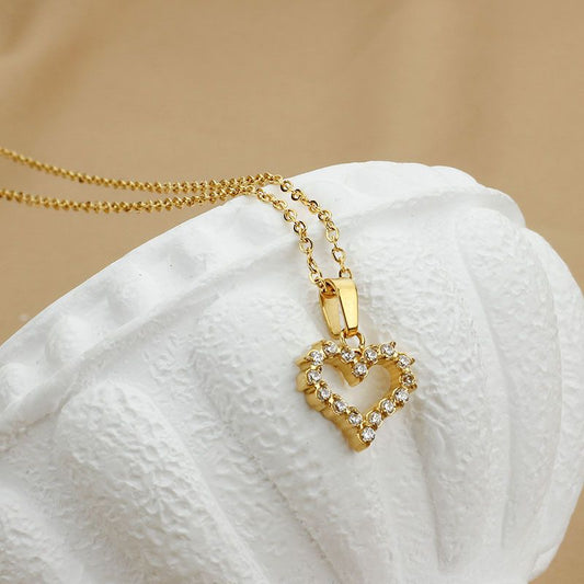 Collar Corazón Dorado Acero Inoxidable  3j4