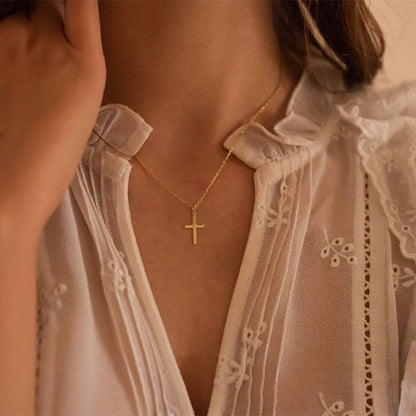 Collar Dorado Cruz Acero Inoxidable 4E1