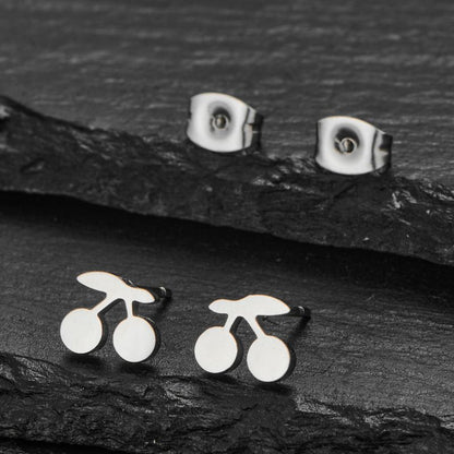 Aretes Mini Cerezas Plateadas  Acero Inoxidable C673