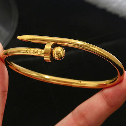 Pulsera Dorada Clavo Acero Inoxidable