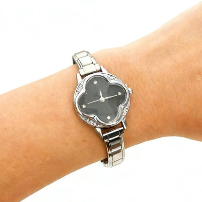 Reloj Plateado Zirconia Trebol  Acero Inoxidable R5