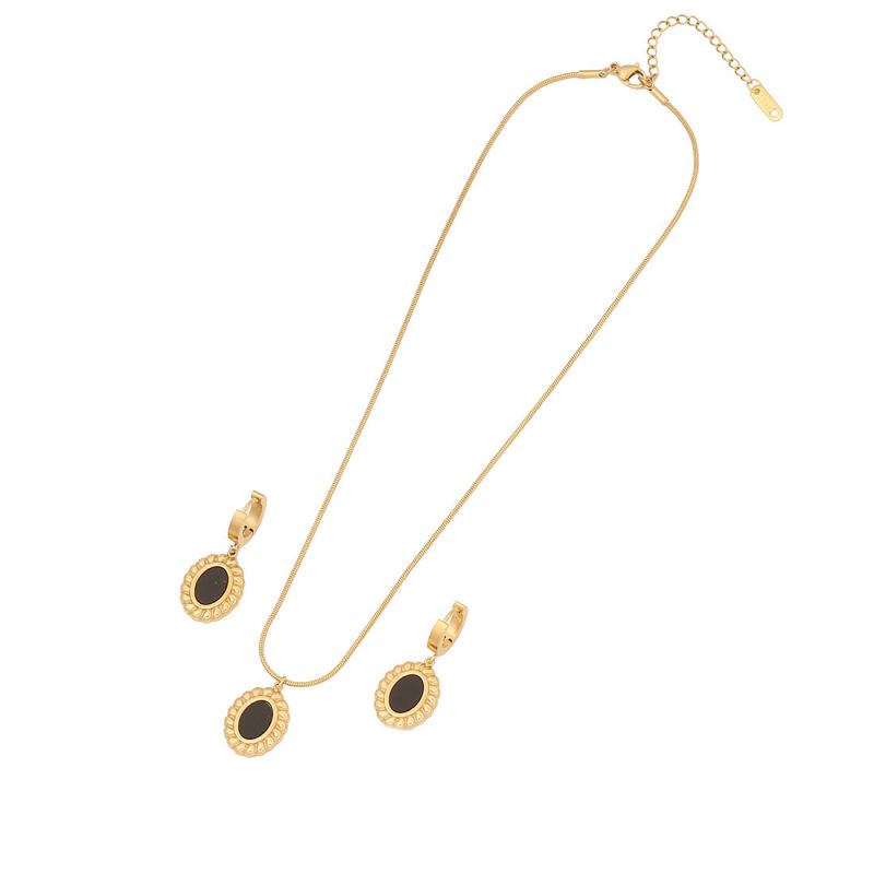 Set Collar y Aretes Dorados Piedra Negra Acero Inoxidable  2Q6