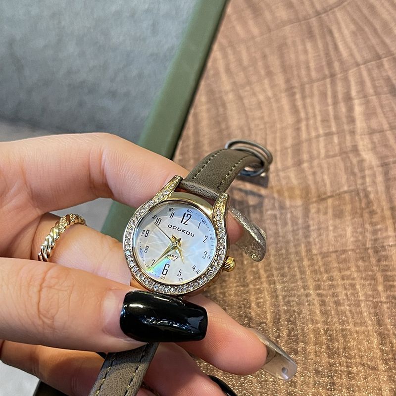Reloj Dorado y Marrón Zirconias  Mujer R29