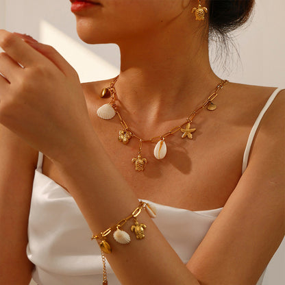 Collar Dorado Charms Tortuga Acero de Titanio  3F7
