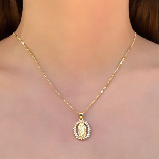 Collar Dorado Medalla Zirconias Chapa de Oro
