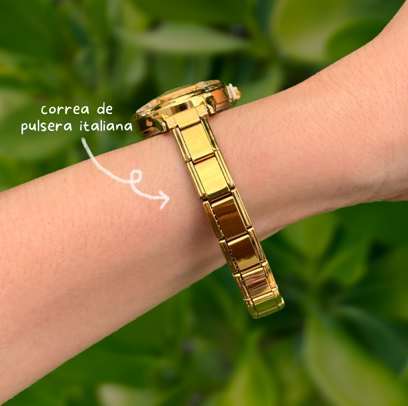 Reloj Dorado Zirconia Trebol  Acero Inoxidable R23