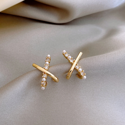 Aretes Dorados Piedritas y Perlitas 1C2