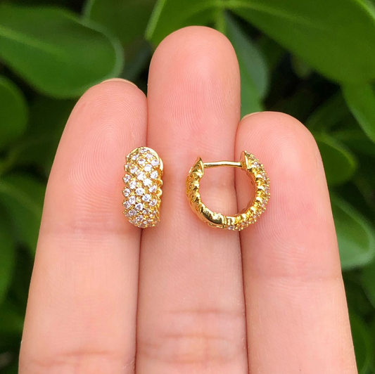 Aretes Arracada Piedritas Chapa de Oro Az252
