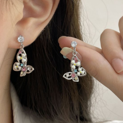 Aretes Mariposa Plateada  2Z3
