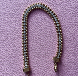 Pulsera Brillante Dorada  Acero Inoxidable   2X8
