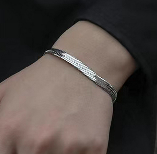 Pulsera Plateada  Acero Inoxidable   LU