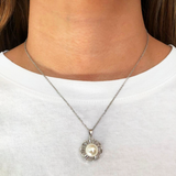 Collar Perla Plateada Chapa de Oro 1C2