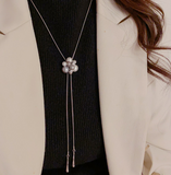 Collar Plateado Bouquet de Perlas  1A8
