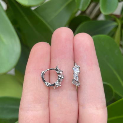 Aretes Arracada Zirconia Plateada Chapa de Oro Az50