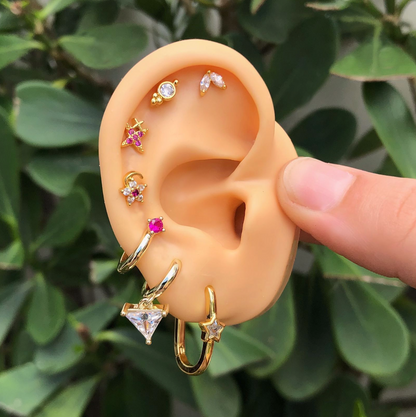 Aretes Corazón Zirconia Blanca Chapa de Oro C650