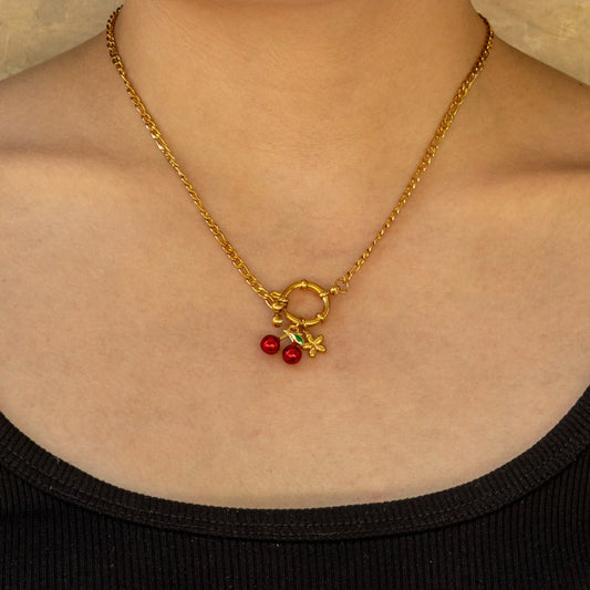 Collar Aro con Cerezas Acero Inoxidable  3j5