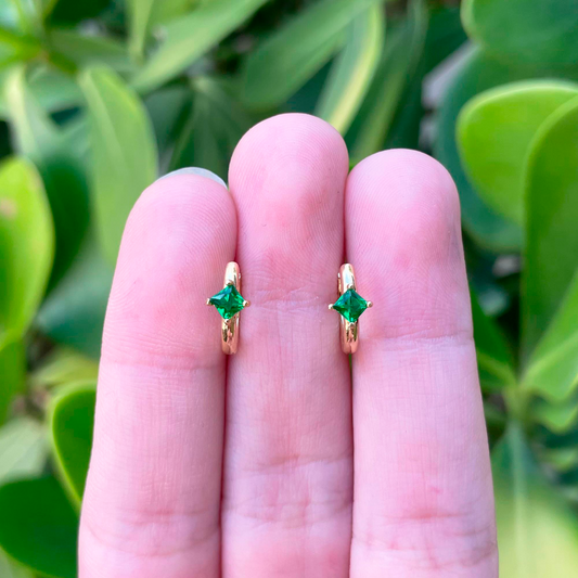 Aretes Arracada Dorada Zirconia Verde Chapa de Oro Az198