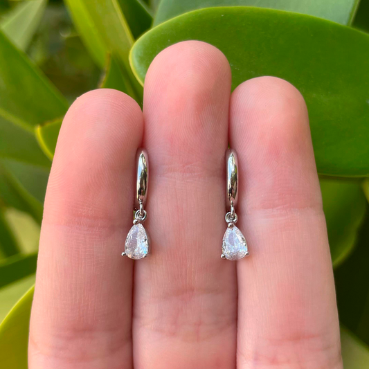 Aretes Gota Plateado Chapa De Oro AZ54