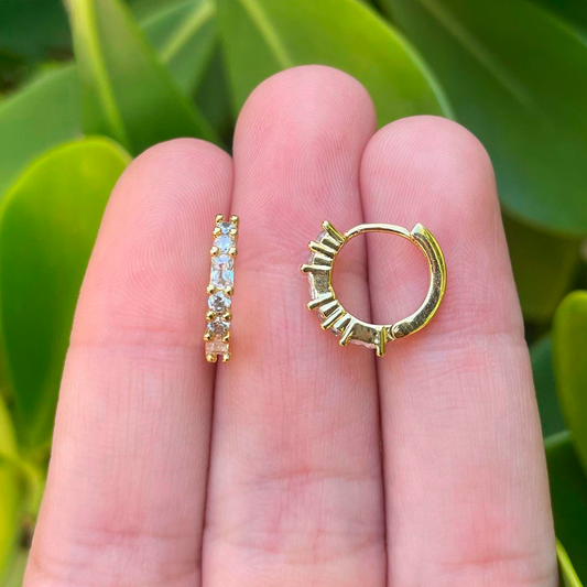 Aretes Arracada Zirconias Chapa de Oro C659