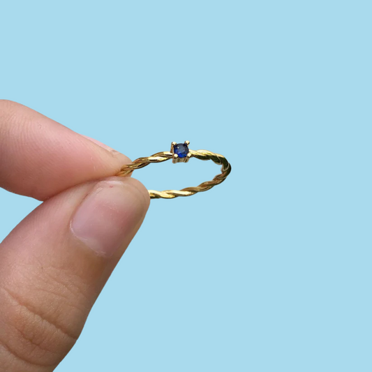 Anillo Chapa de Oro Zirconia Azul