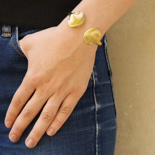 Pulsera Conchas Doradas Acero Inoxidable 1R5