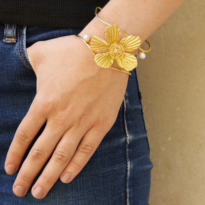 Pulsera Flor Dorada Ancha Acero Inoxidable 1Q1