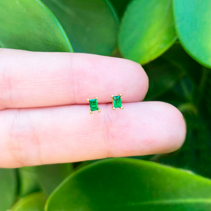 Aretes Zirconia Verde Chapa de Oro AZ447