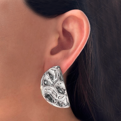 Aretes Plateados Medio Circulo Martillado Acero Inoxidable 1R3