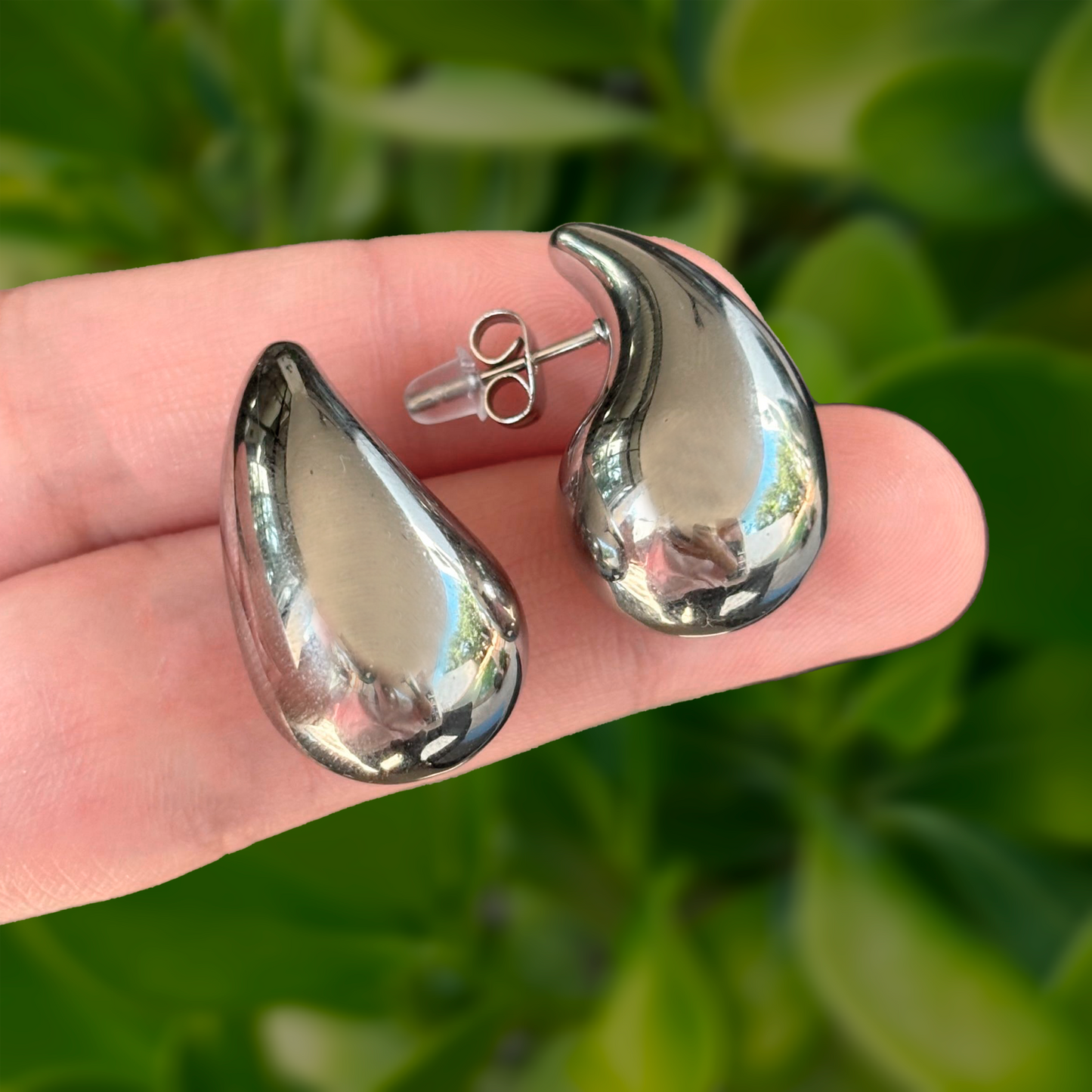 Aretes Gotas Plateadas 4cm Acero Inoxidable  R31