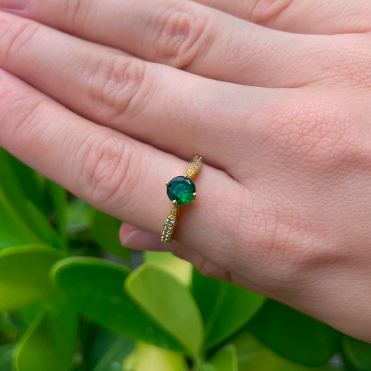 Anillo Dorado Zirconia Verde Chapa de Oro