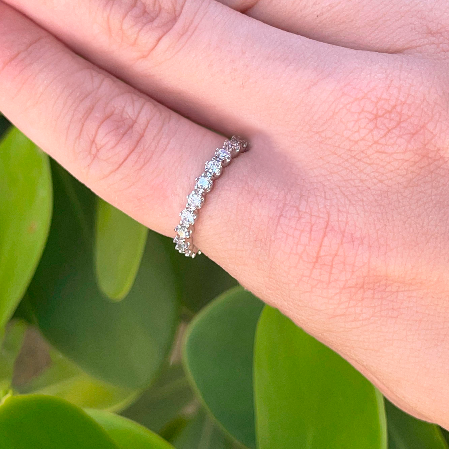 Anillo Zirconias Plateado Chapa de Oro