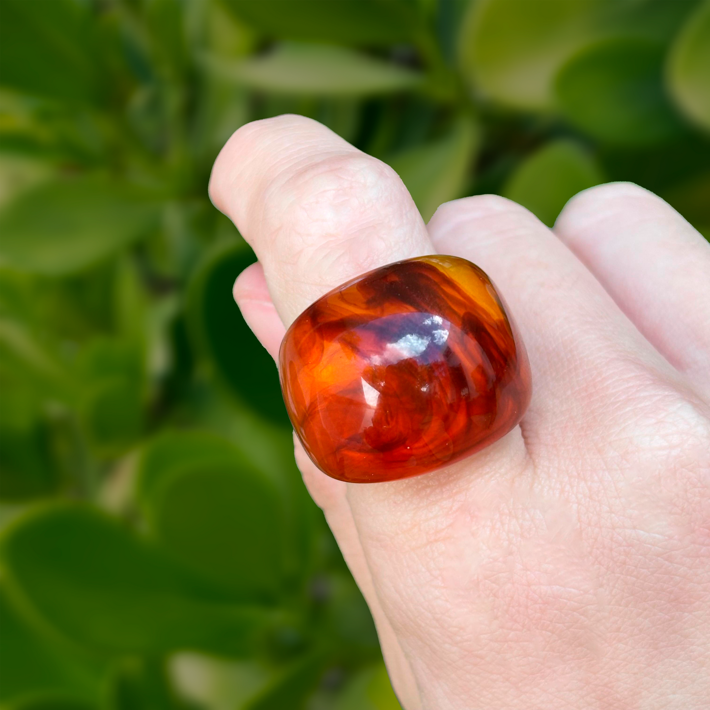 Anillo Cristalino Brown  Acrílico 1W3