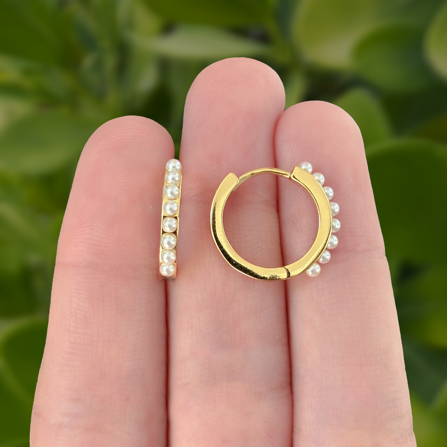 Aretes Arracada Perlitas Chapa de Oro 18K AZ265