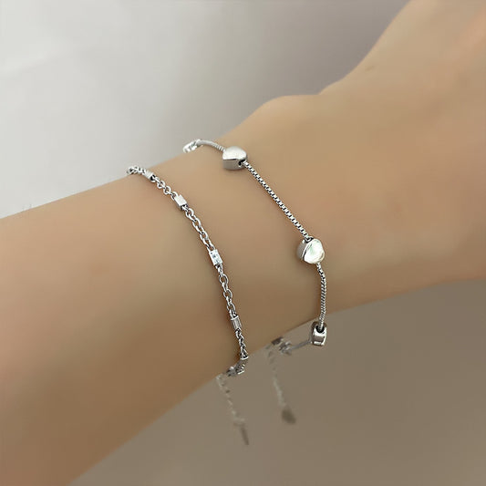 Pulsera Corazones Plateada 1R7