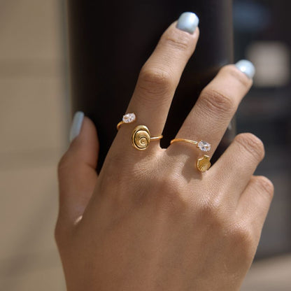 Anillo Dorado Caracol Zirconia Acero Inoxidable 3H3