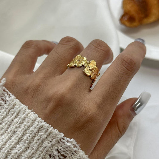 Anillo Flores Doradas Ajustable Acero Inoxidable 1L1