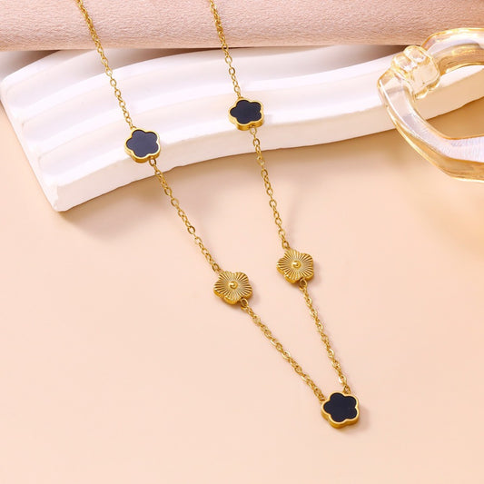 Collar Dorado Trebol Negro Acero Inoxidable