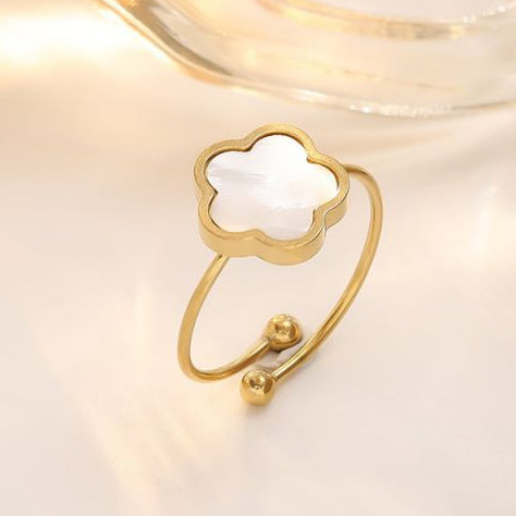Anillo Trebol Blanco Acero de Titanio