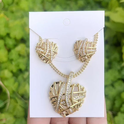 Set Collar y Aretes Corazon Enredado Chapa de Oro