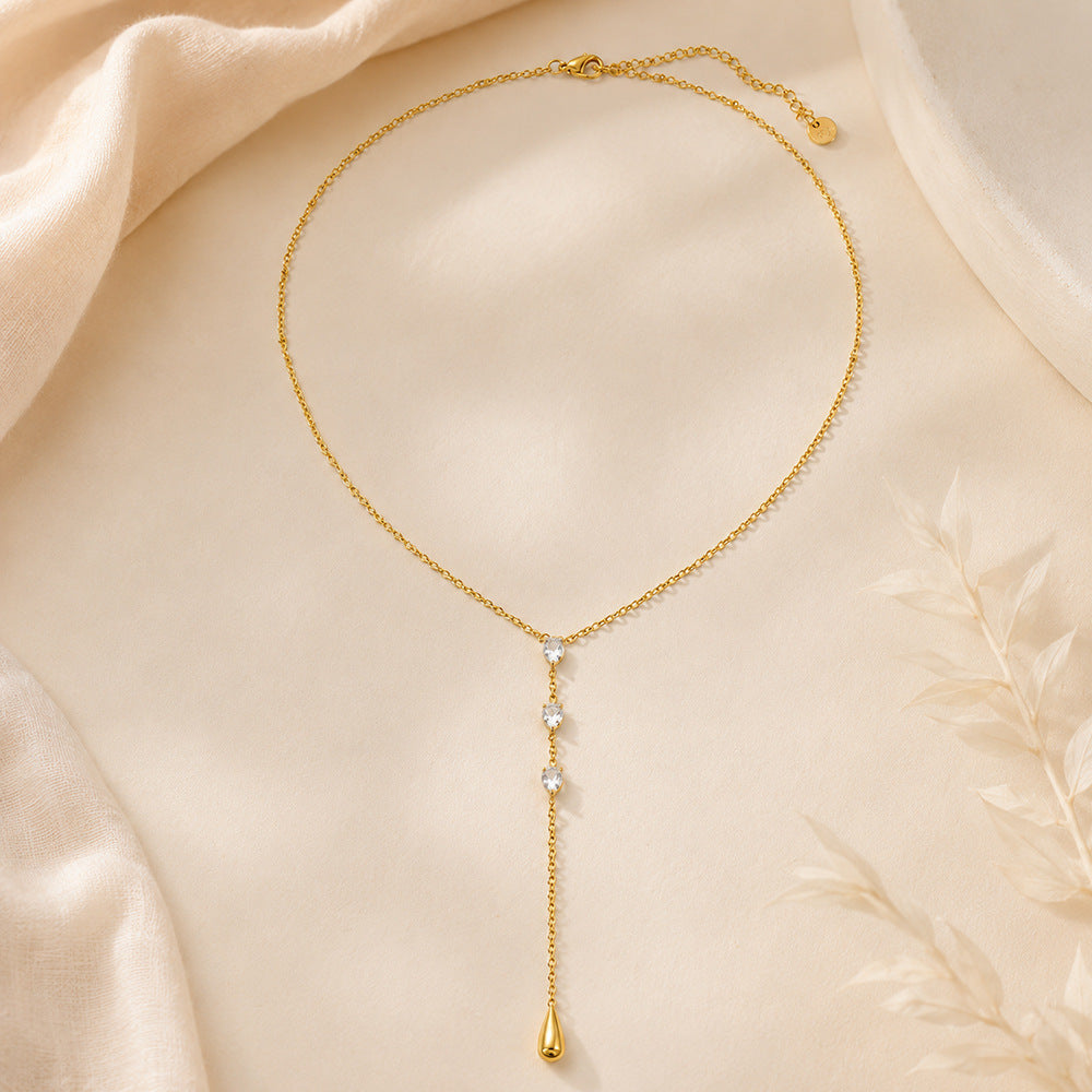 Collar Dorado Largo Zirconia Gota de Lagrima