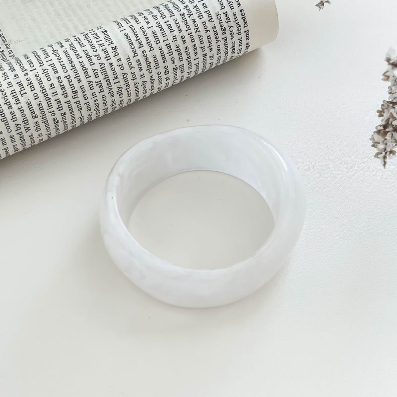 Pulseras Blanca Gruesa  4E28