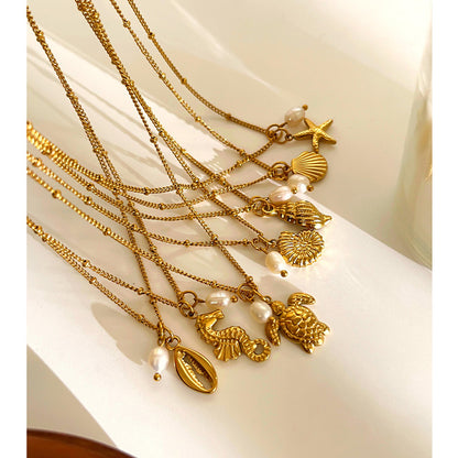 Collar Caracol Perla Acero Inoxidable 2R1