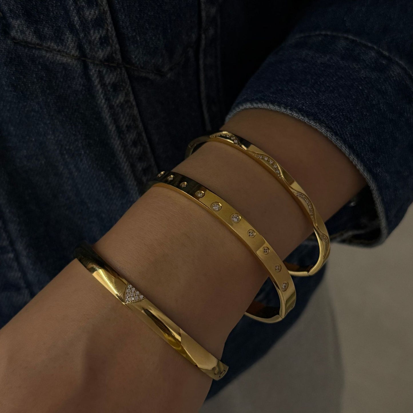 Pulsera Dorada Acero Inoxidable  2A4