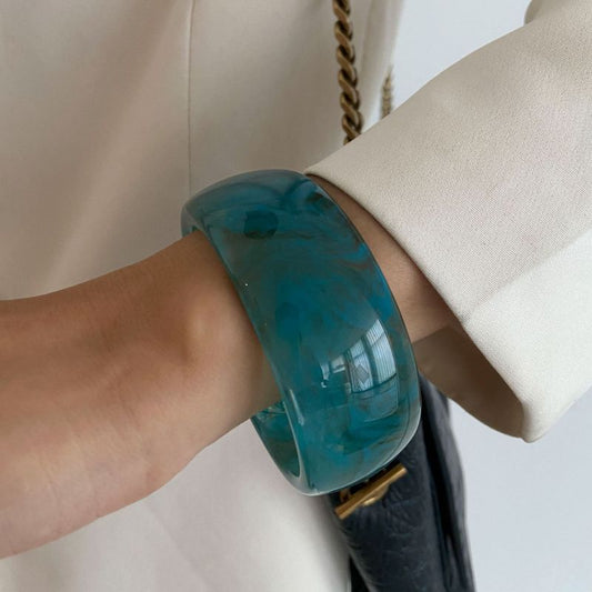 Pulsera Acrílico en Azul Lavado   4E38