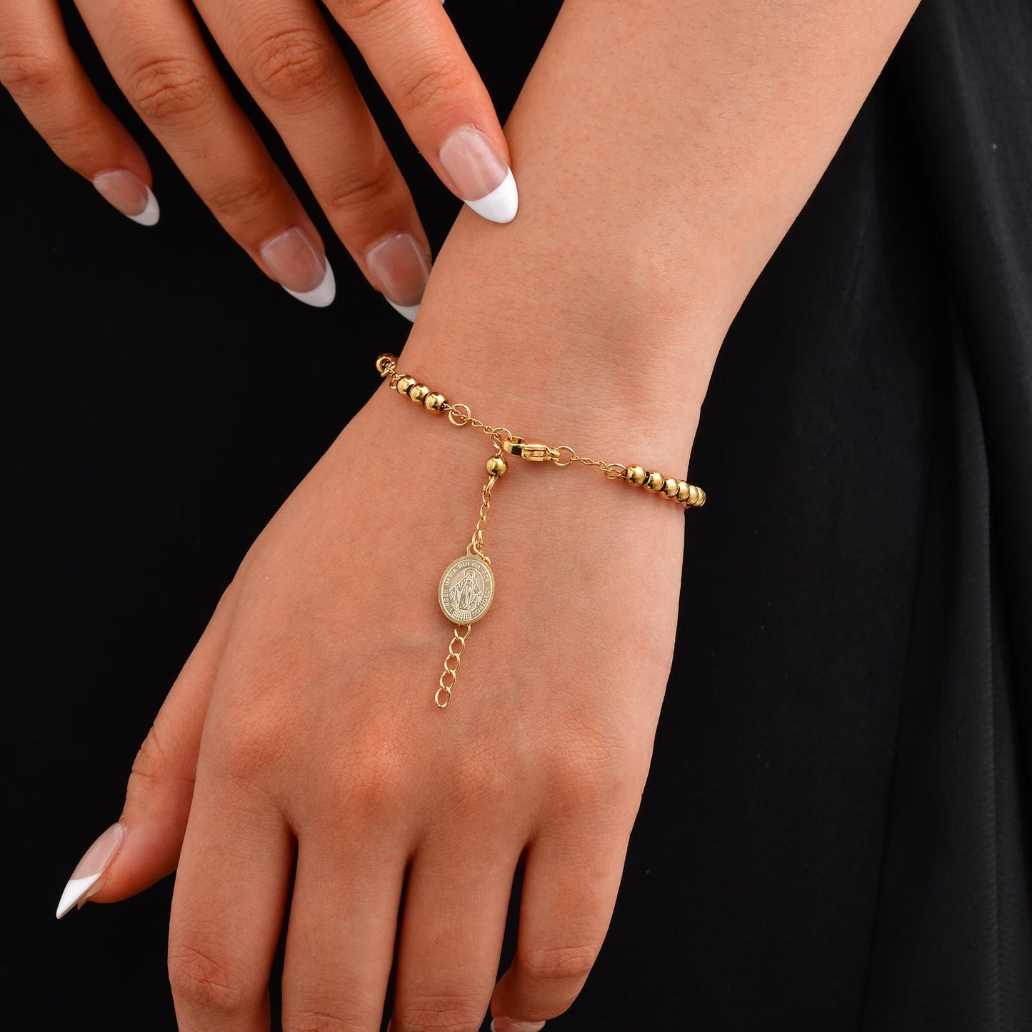 Pulsera Dorada Bolitas Cruz y Medalla  Acero Inoxidable  1S4