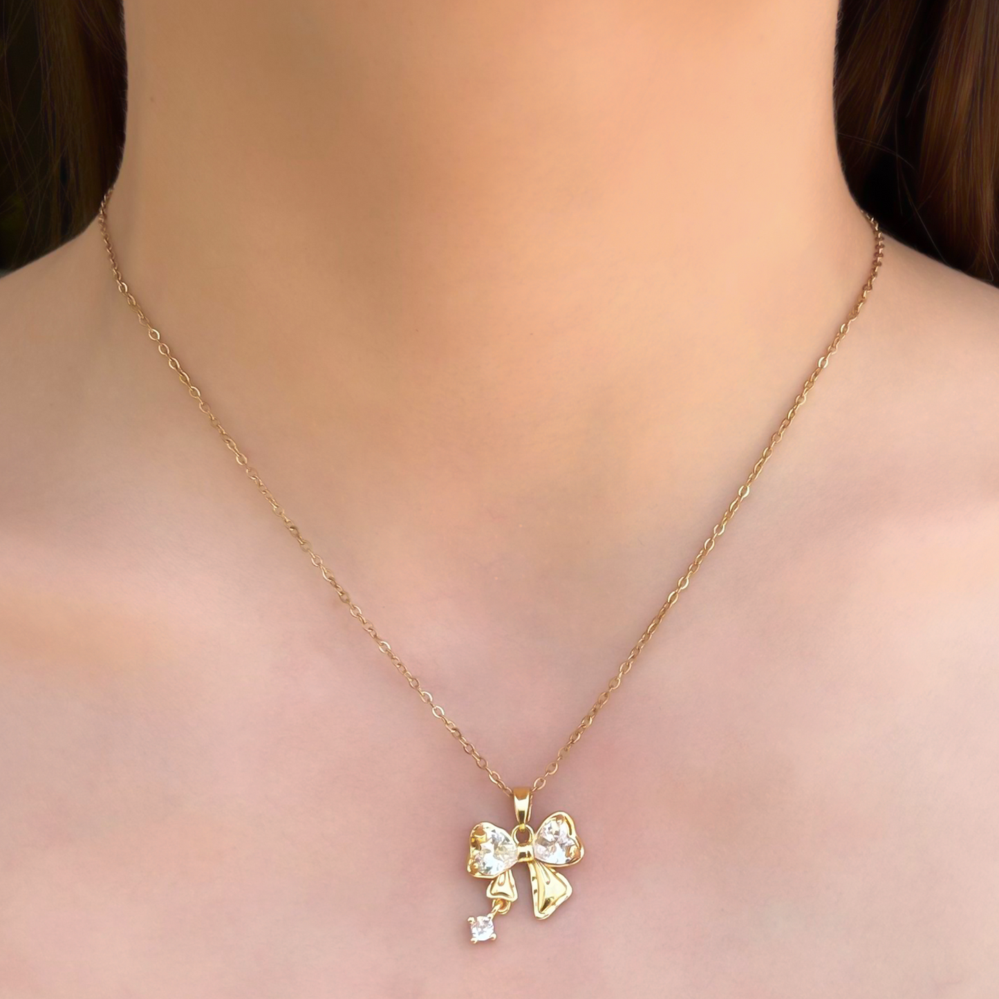 Collar Dorado de Lacito con Zirconias Acero Inoxidable 2C1